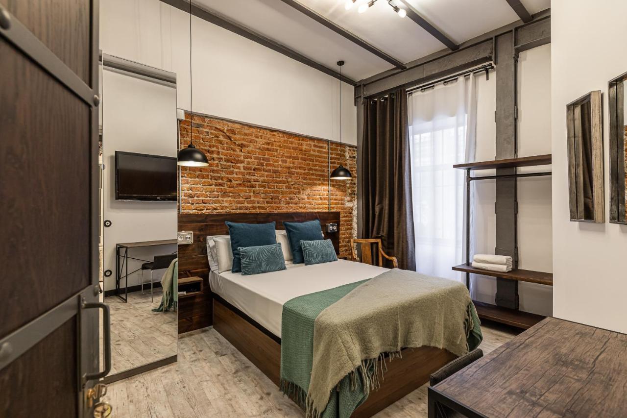 Waou Boutique Sol Hotel มาดริด ภายนอก รูปภาพ